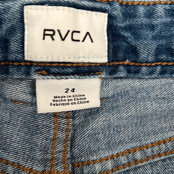 RVCA distressed shorts - Picture 7 of 8